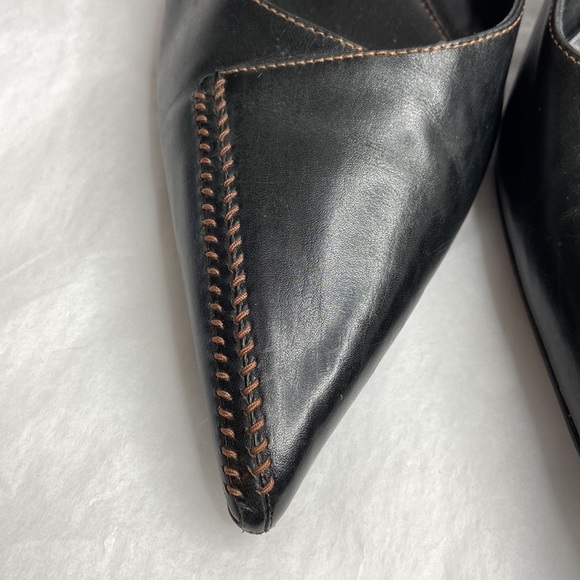 Cole Haan size 8 brown leather 2 1/2 inch pointy pumps great condition - Picture 5 of 12